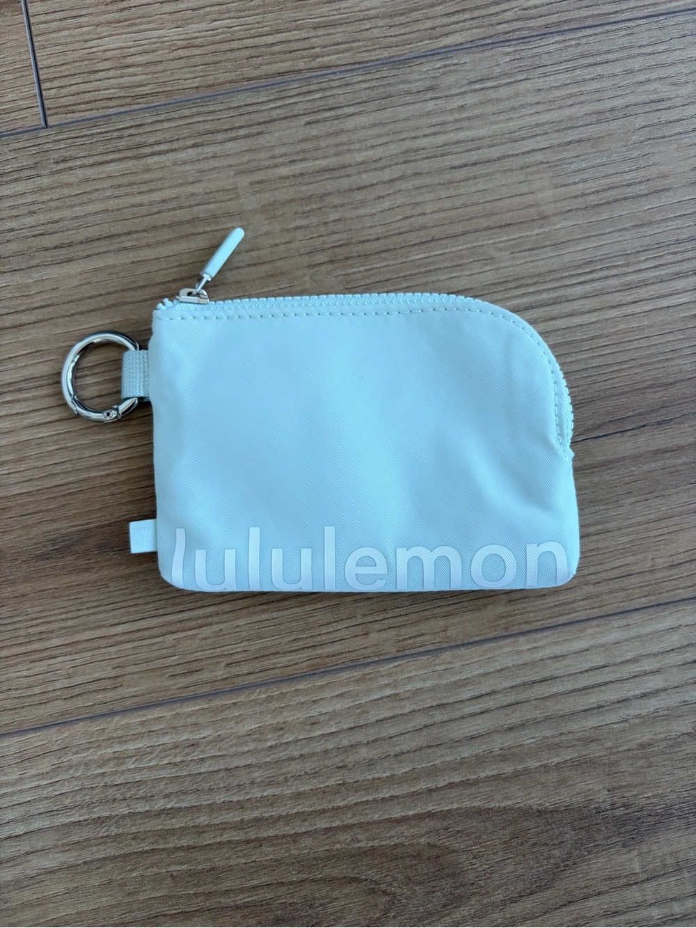 light blue lululemon card holder - NWOT